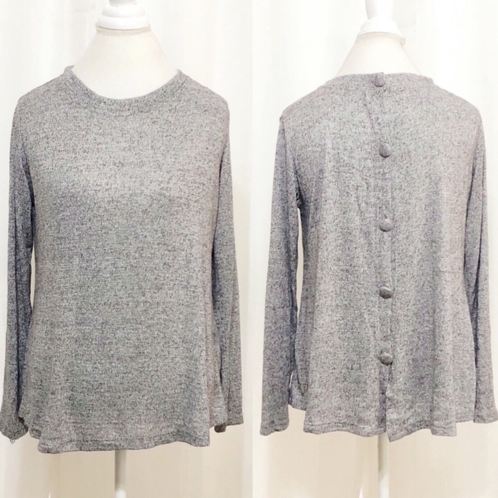 Femme Fatale Crewneck Lightweight Sweater Top